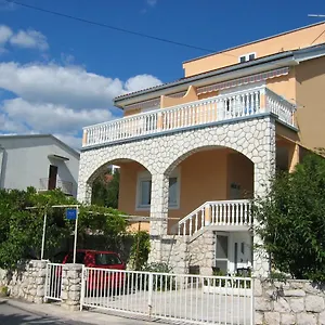  Apartment Adria