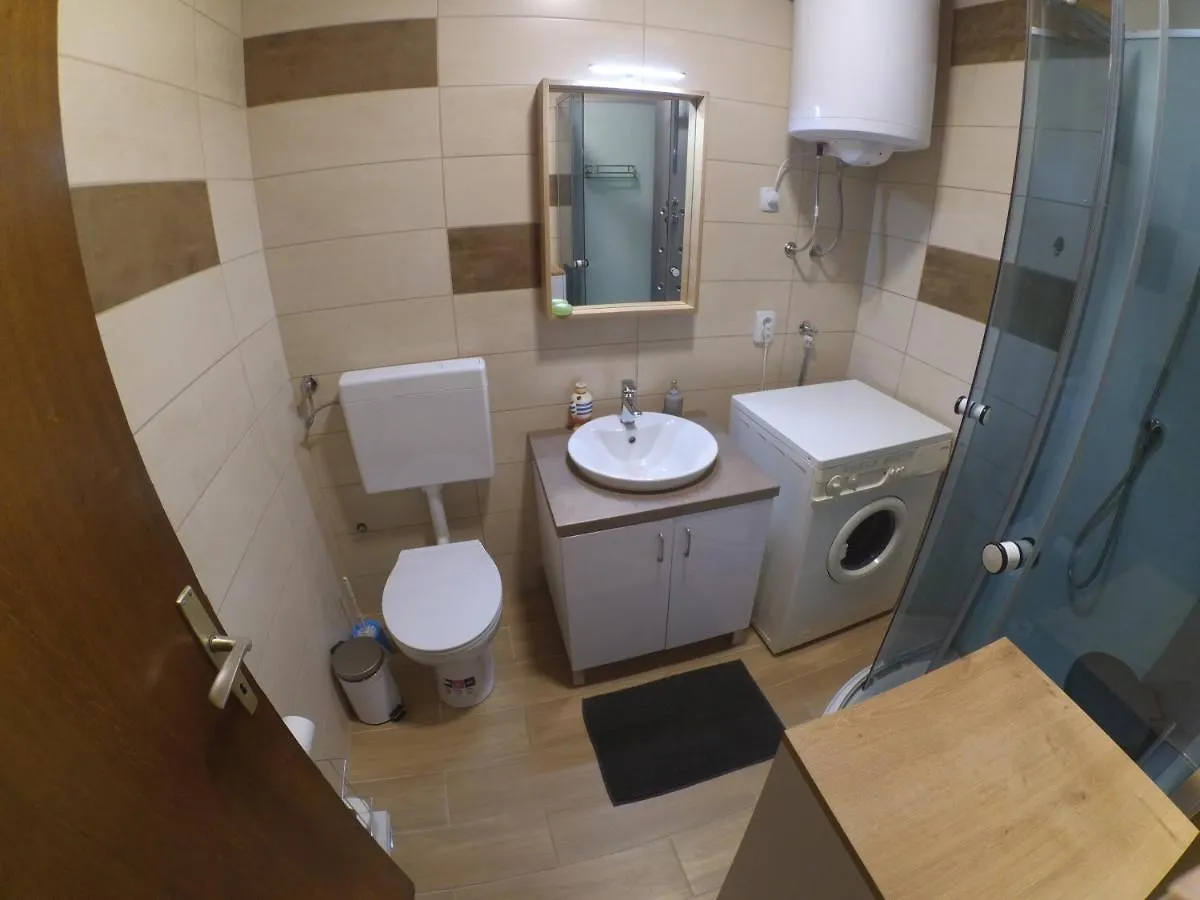 Dramalj Apartman 4+1 0*,  Croatia
